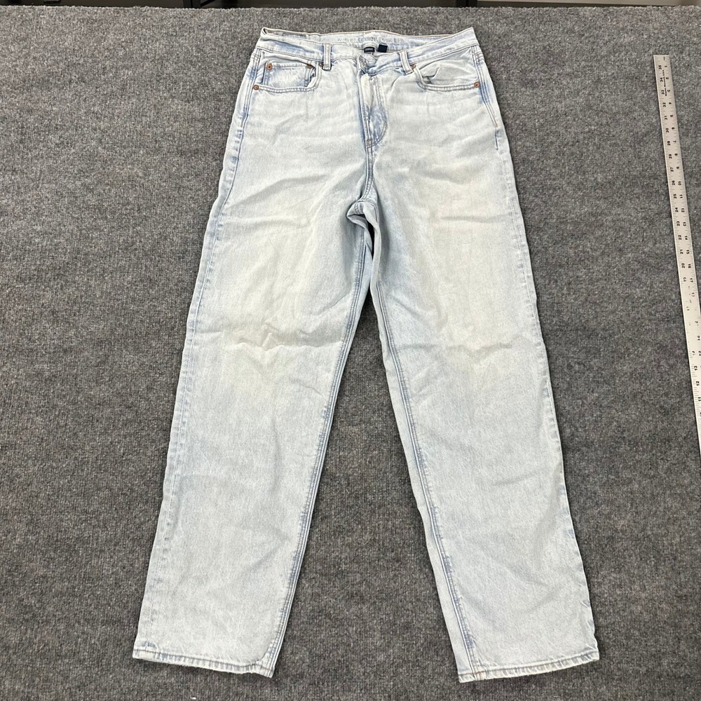 American Eagle Jeans Womens Size 12 Light Wash Strigid Skater Straight Relaxed